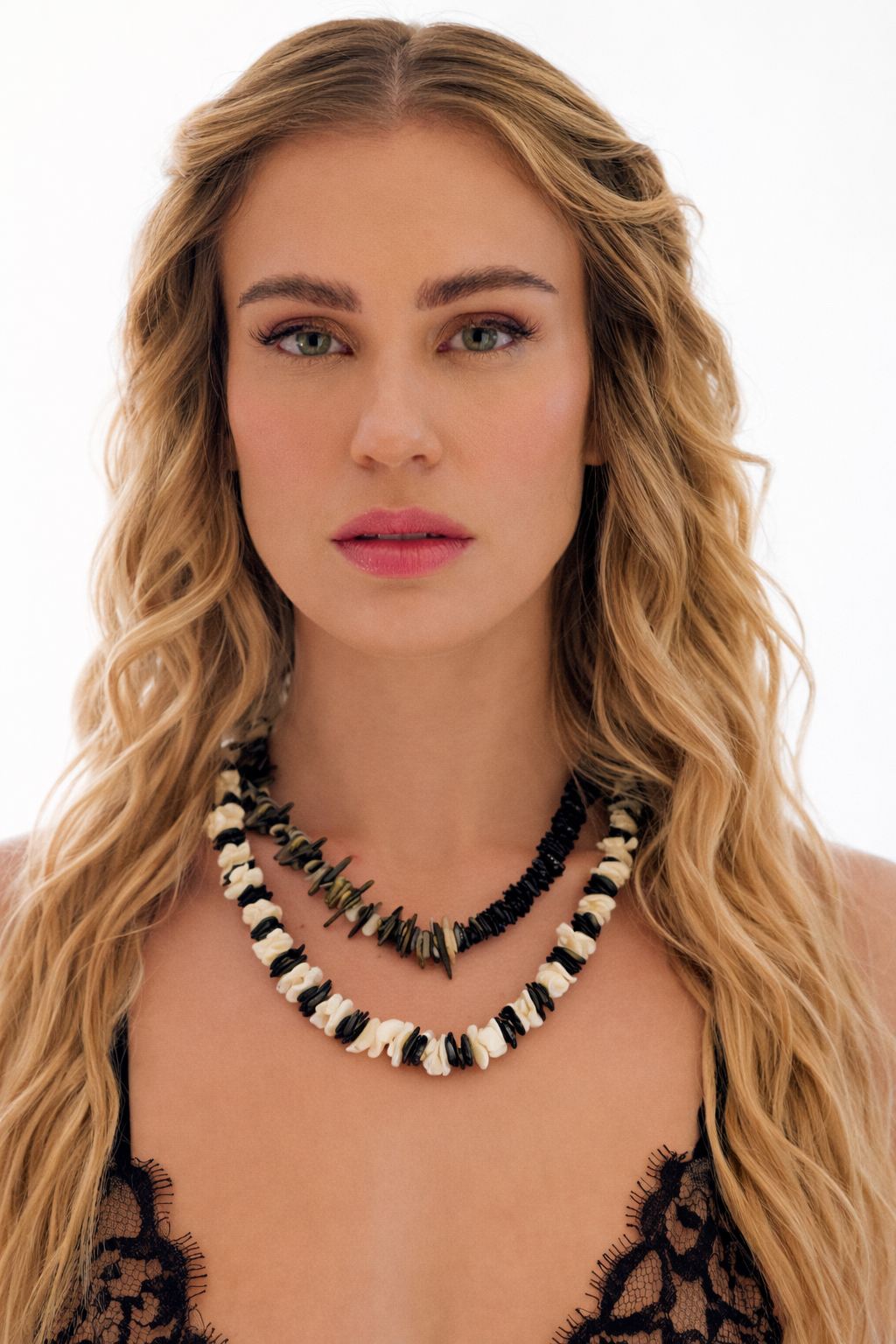 NACAR NECKLACE